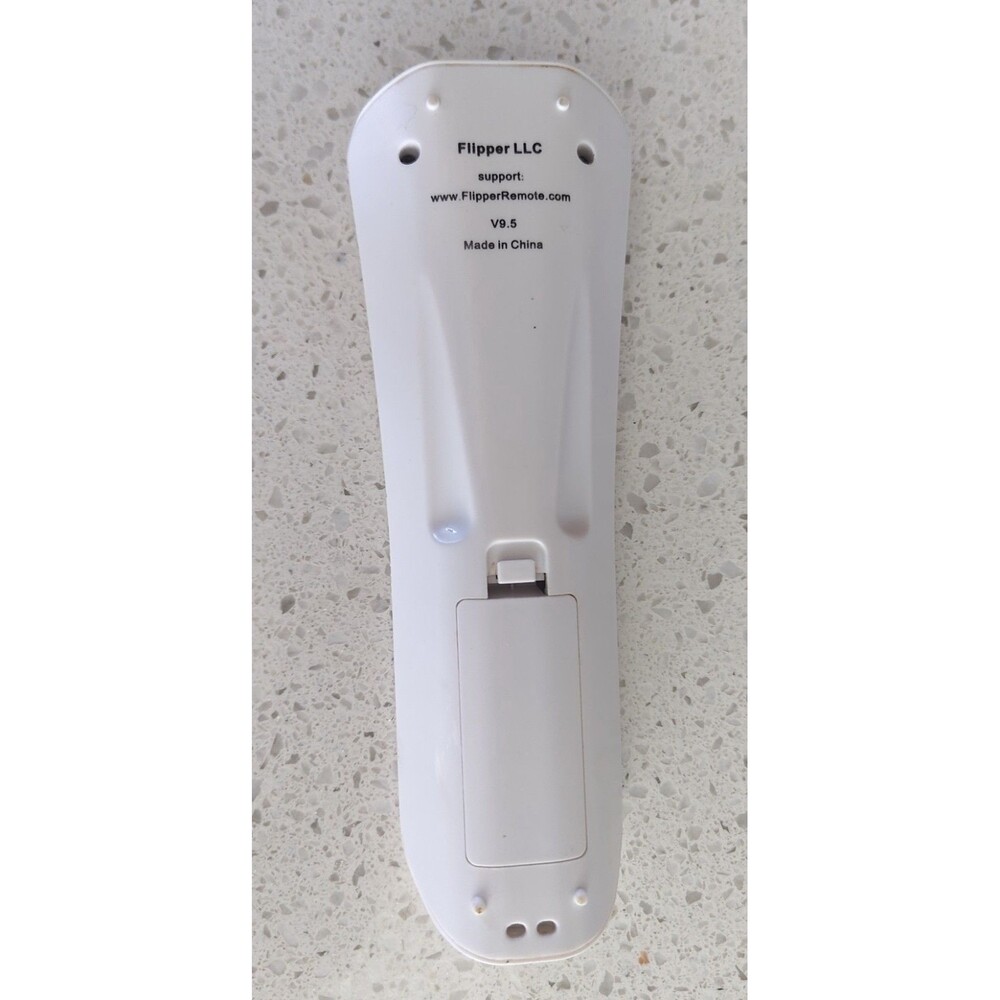Flipper Simple Big Button Universal Remote Control - Picture 3 of 4